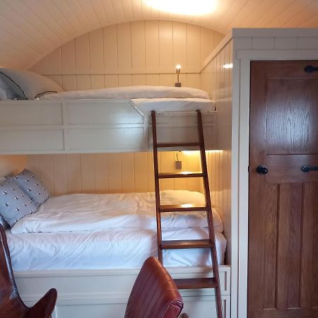 Delightful Shepherds Hut Westport Zewnętrze zdjęcie