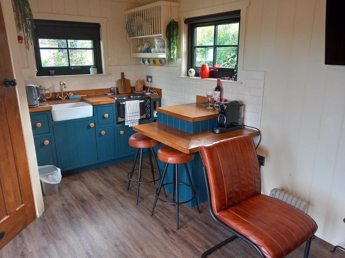 Delightful Shepherds Hut Westport Zewnętrze zdjęcie